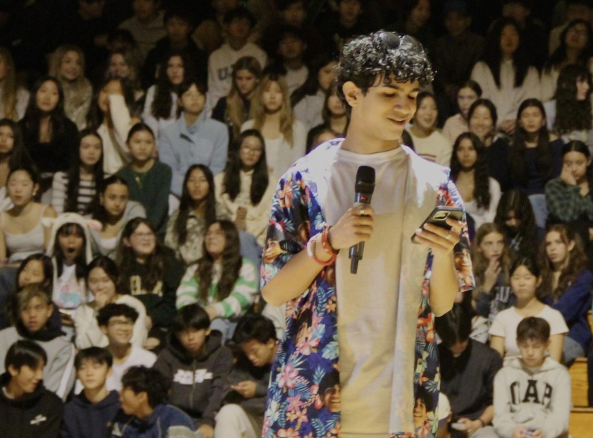 Alex Fontanez ('25), a 2025 Mr. Brea candidate, addresses the student body at the winter rally.