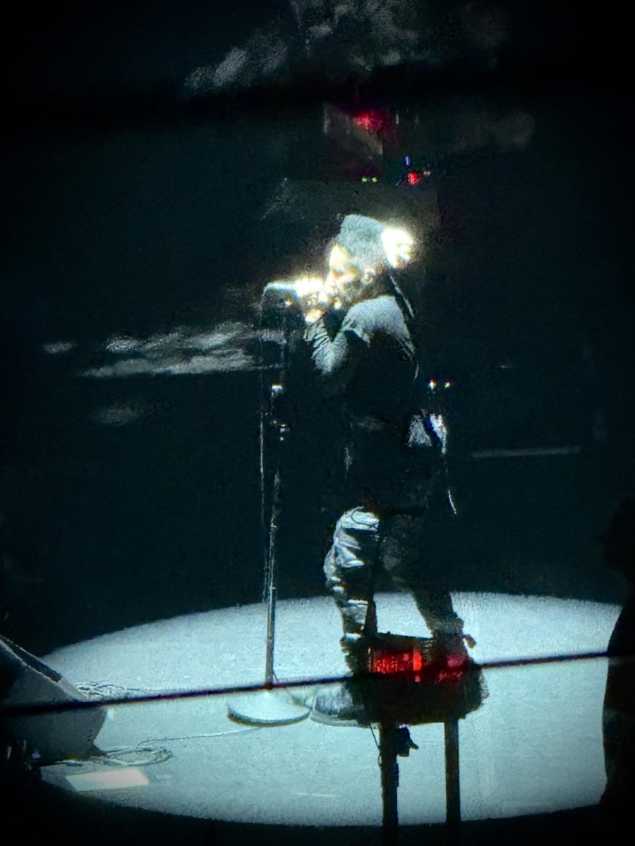 Reznor closes out the show with a performance of "Hurt" from the 1994 album 'The Downward Spiral'.